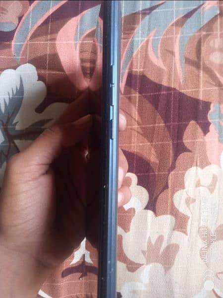 Tecno Spark 8C 6/128 10/9 condition 5