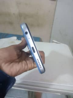 Tecno spark 10c 4/128 condition 10by10  6 months waranti without  box