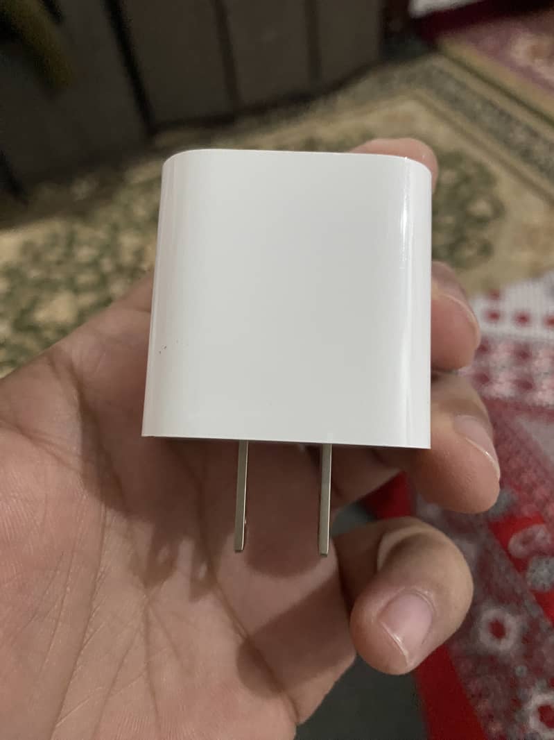iphone and orignal charger 2