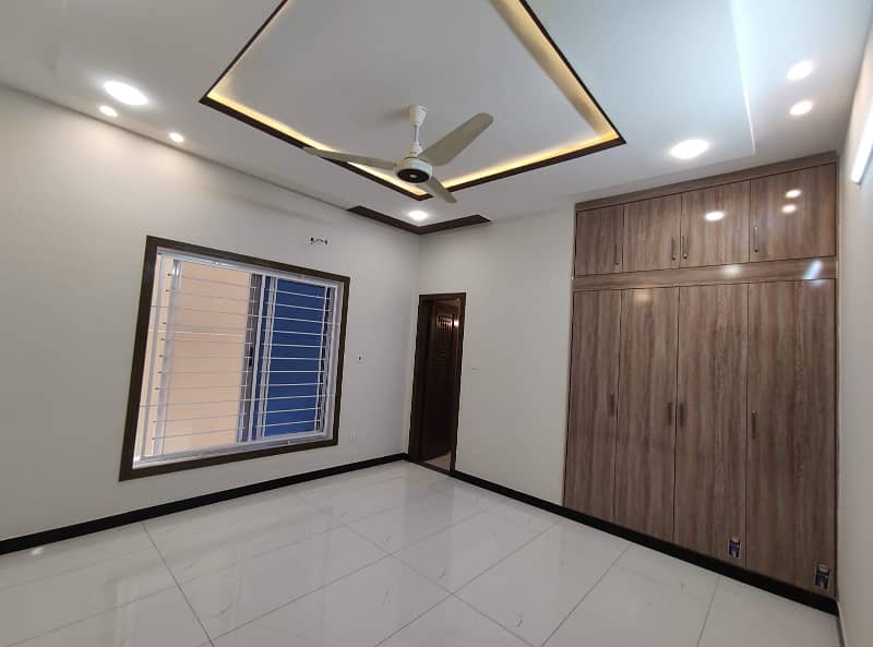 Ground Portion For Rent, Luxury House for Rent in Media Town 1