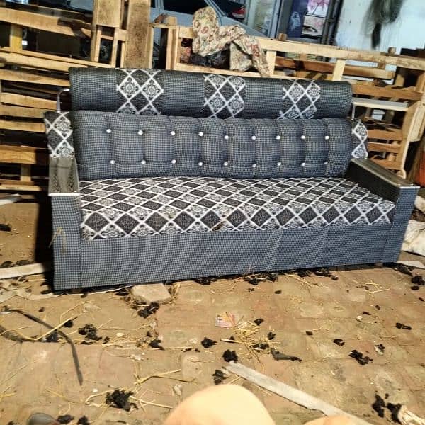 New Furniture (Sofa Set) for sale 0