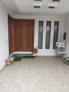 5 Marla Beautiful Corner House For Sale In Eden Velly
