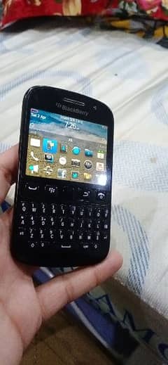 Blackberry 9720 (3G and wifi )