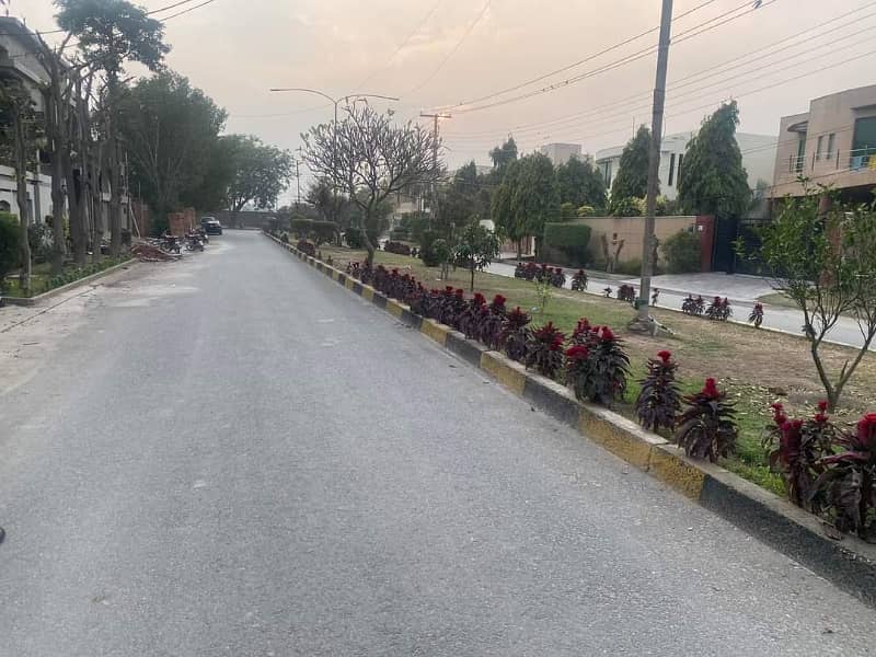 20 Marla Plot Available For Sale In Raza Garden Canal Road Fsd 3