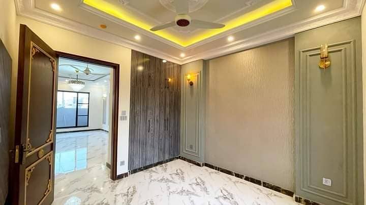 9 Marla Vip Brand New Luxury House Available For Sale In Ayesha Block Abdullah Garden Canal Road Fsd 4