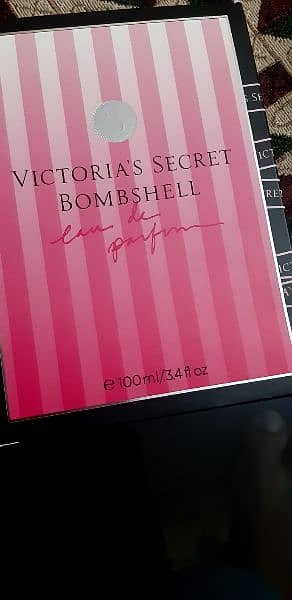 Victoria secret bombshell 1