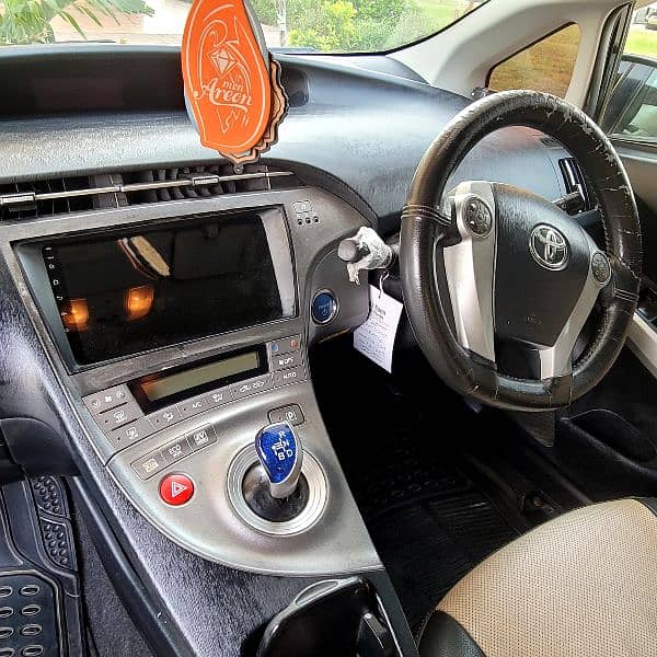 Toyota Prius 2014 original condition for sale Registered 2017 6