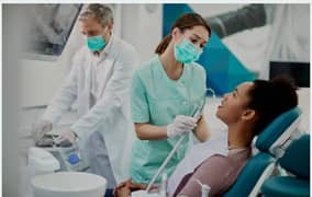 dental assistant female