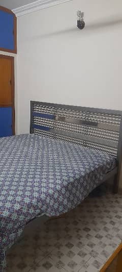 Beautiful Iron Double Bed 0