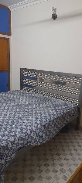Beautiful Iron Double Bed 0