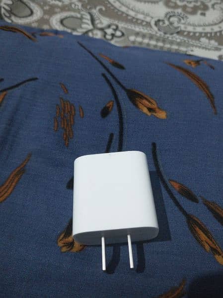 iphone 20w charger 2