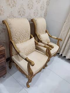 Sultan chairs
