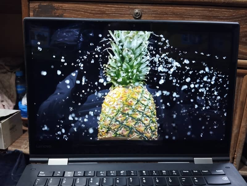 Lenovo Yoga X1 Core i7-7th Gen Touchscreen x360 Convertible Laptop 1