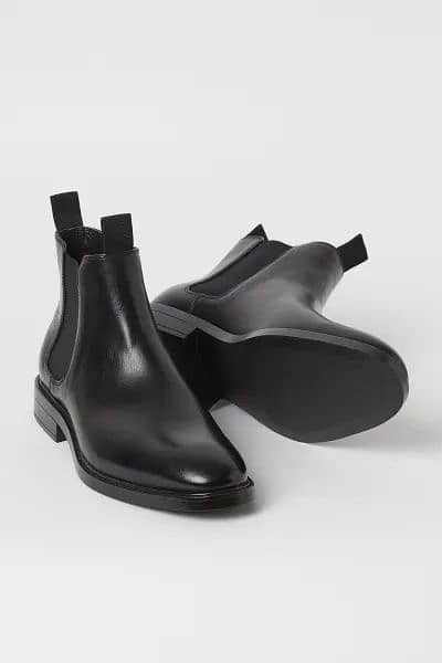 Original H&M leather chelsea boots 0