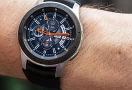 brand new samsung galaxy watch with wireless charger