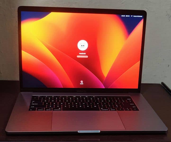 MacBook Pro 2017 - Touch Bar - urgent sale 3