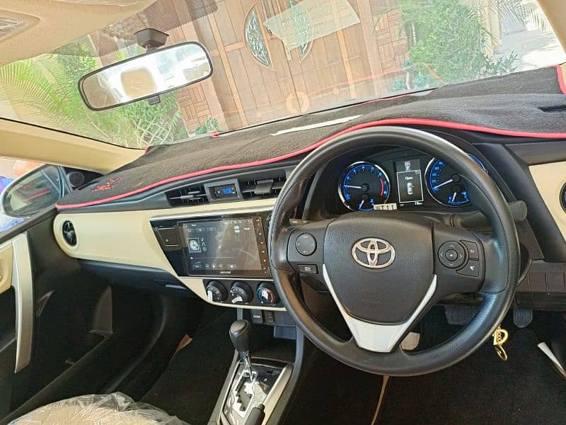 brand new Toyota Altis 1.6 xcvt-i special edition 6