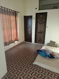 rooms availble for rent metro bus stop qartaba chowk