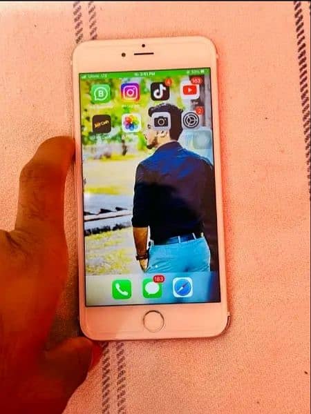 iphone 6splus PTA approved finger nai chalta what's app 03494265721 1
