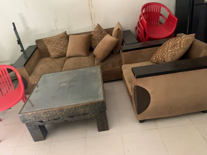 sofa set selling in emergency 0