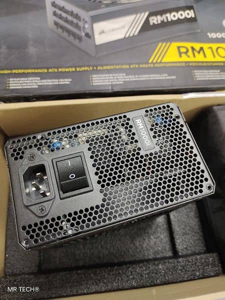 Corsair RM 1000i 80+ Gold Fully Modular Gaming Power Supply 7