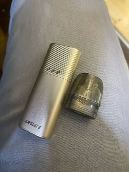 Argus Z pod with Box and charger 2
