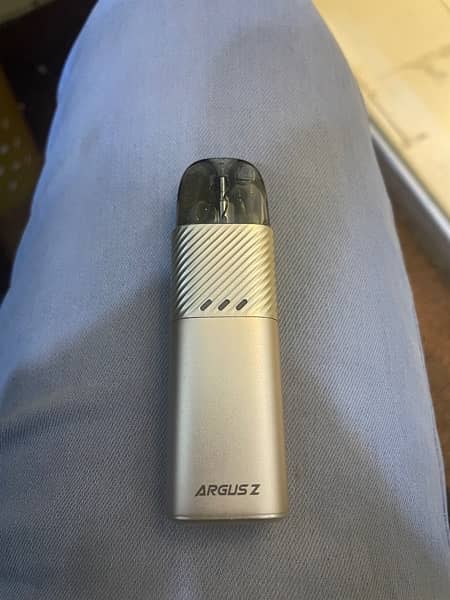 Argus Z pod with Box and charger 5