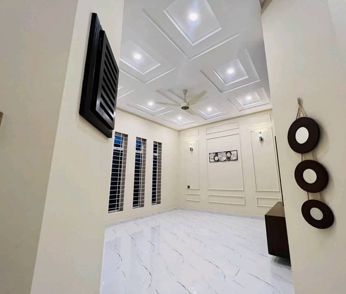 sale The Ideally Located House For An Incredible Price Of Pkr Rs. 19000000 1