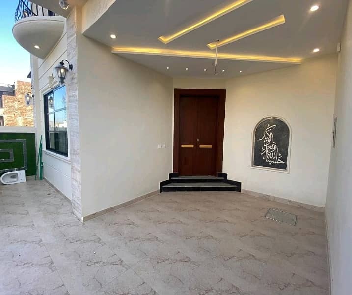 House For sale In Rs. 16500000 3