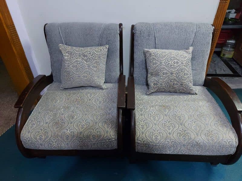 5 Seater Sofa Set for Sale 3