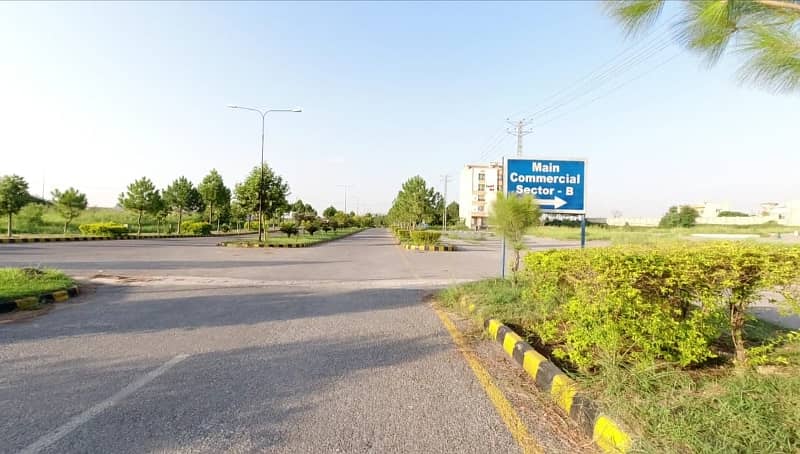 10 Marla Residential Plot. Available For Sale in Wapda Town Islamabad. 9