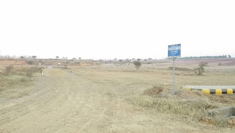 Prominently-Located Main Double Road Residential Plot Available In PECHS - Block A For sale 3