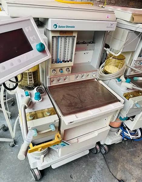 Anesthesia machine/portable anesthesia 1