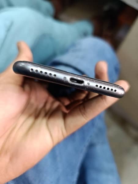 Iphone 8 not pta true tone is all ok condition 8/10 4