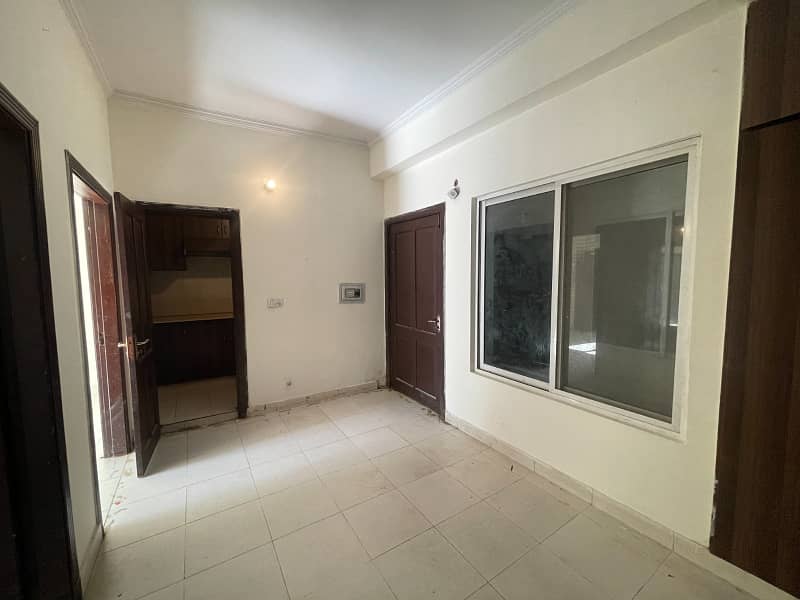 2 Bed Flat For Sale In G15 Islamabad 0