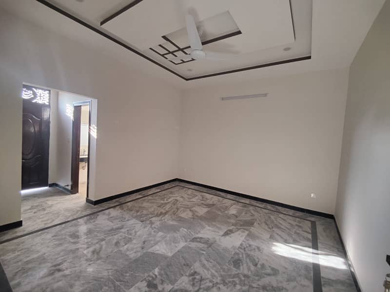 12 Marla Ground Floor Available For Rent In G16 Islamabad 3