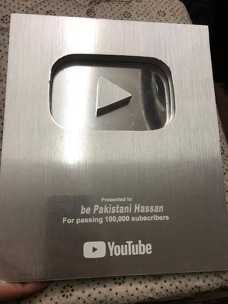 chinese youtube play button 1
