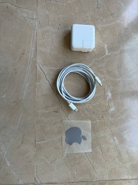 Apple MacBook Air (13-inch)(2020) 17
