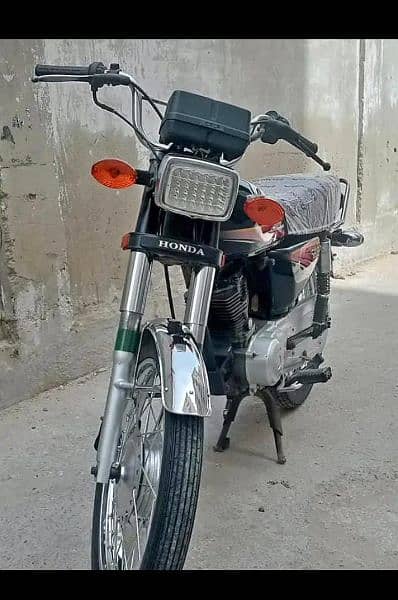 HONDA CG 125 KARACHI NUM 0