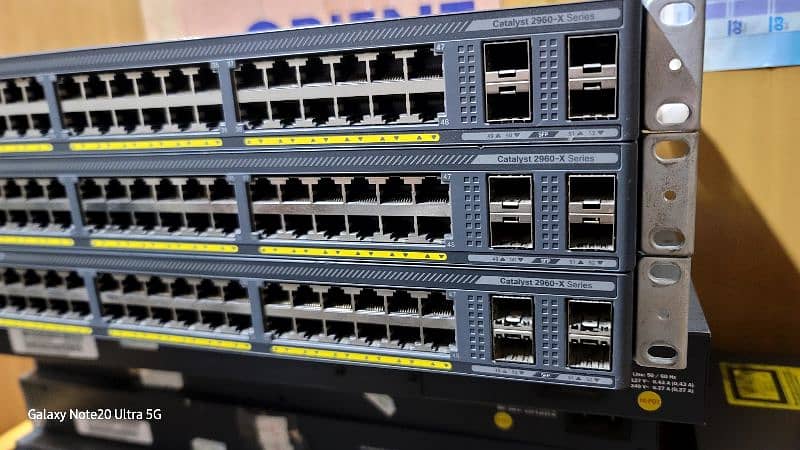 Cisco Switches 2960X 48TSL 4