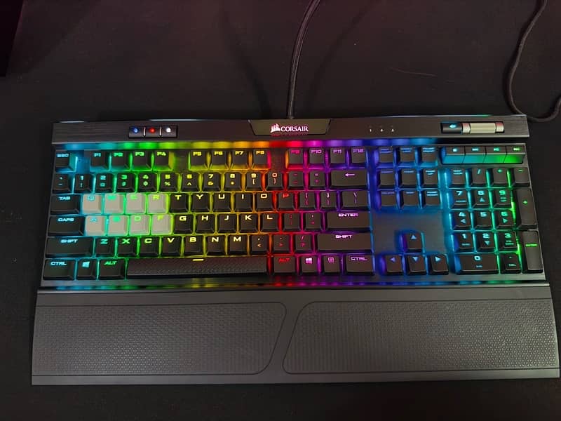 Corsir k70 RGB MK. 2 Low profile ( Rapid Fire ) Gaming Keyboard 2