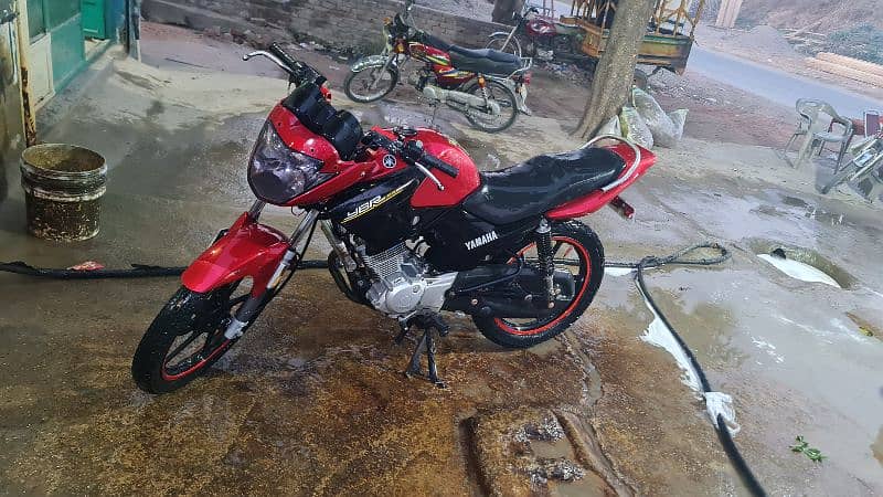 ybr 125 condition 10by 10 just buy and drive 7