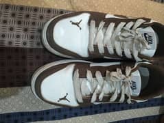 Sneakers shoes condition 10/by 10 Size 41 0