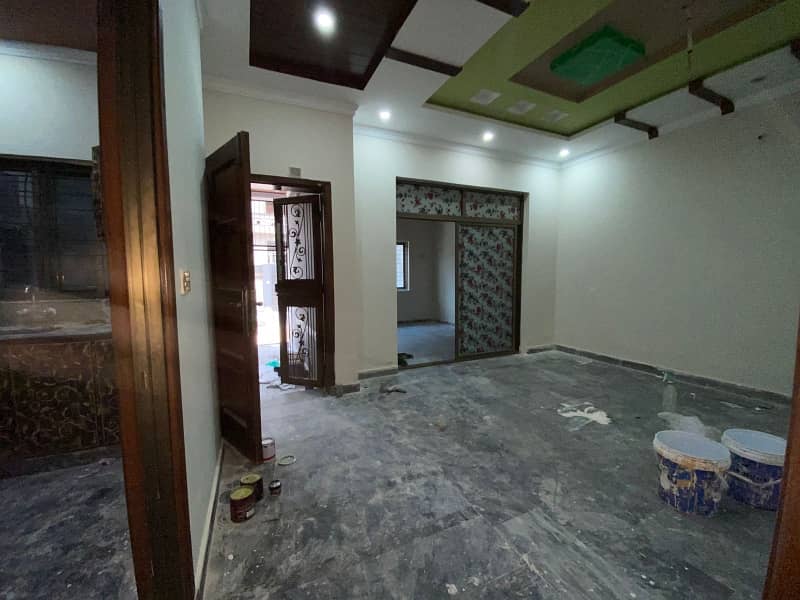 5 Marla house double story brand new han. location main ferozepur road kahna stop Lahore. 10