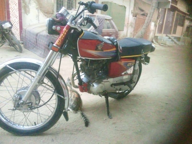 strong bike engine and very good condition 4