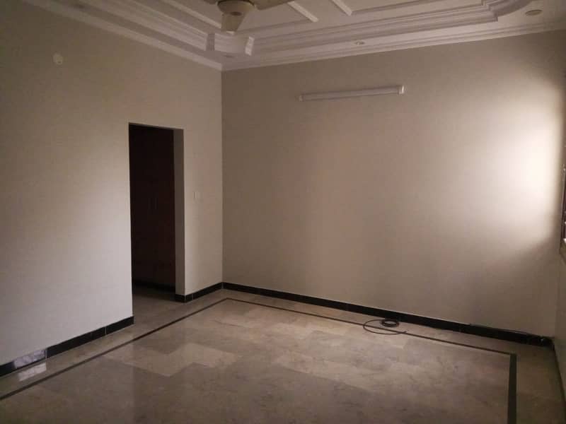 3 BED Drawing & Dining Room Upper Portion, Central Information Cooperative Housing Society For Rent 8
