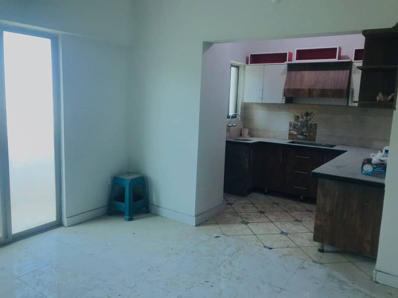 2 BED DRAWING & DINING FLAT FOR RENT IN TULIP TOWER 1