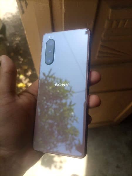 sony xperia 5 mark 2 (8/128)Non PTA. . . one month sim working 0