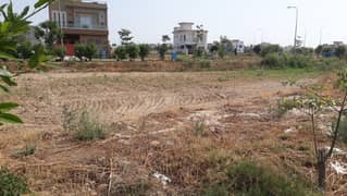 Hot Deal 11 Marla Plot For Sale On Investor DHA Phase 5 Rate Plot # B 1013