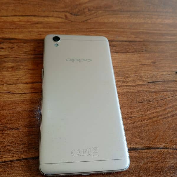 oppo A37 mobile Geniuin condition with original penal 0
